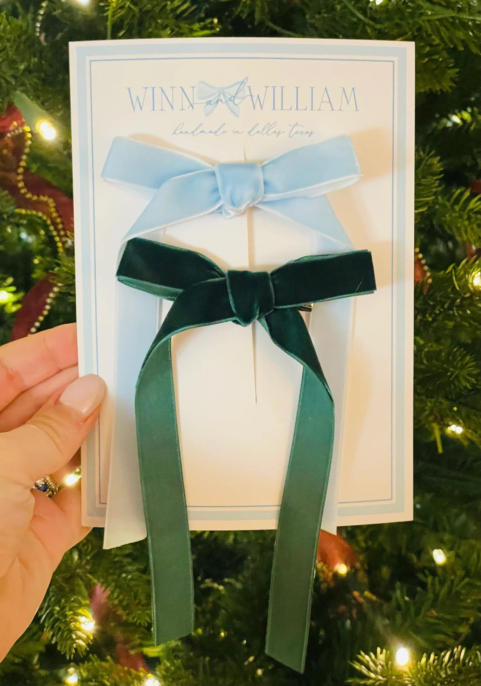 Single Velvet Long Tail Bow