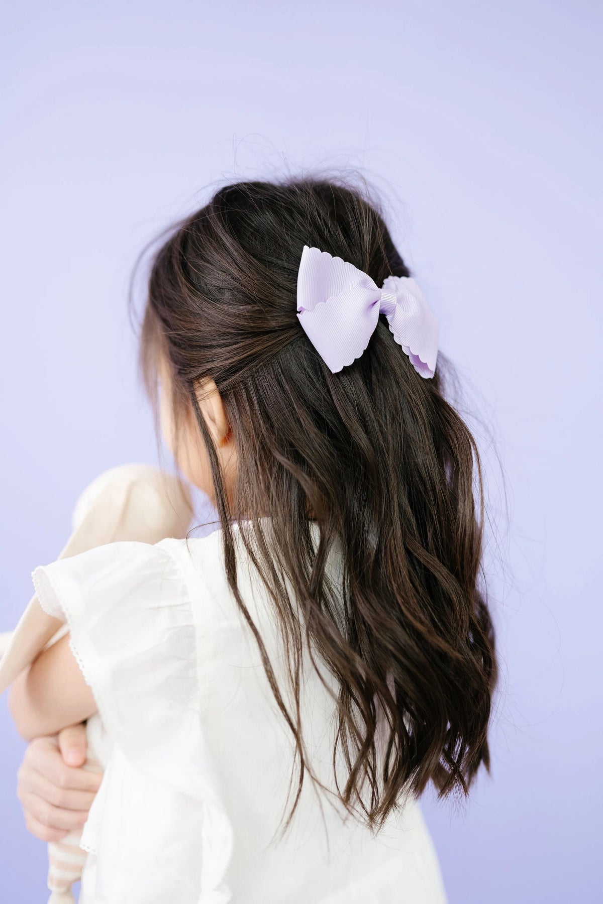 Scalloped Lottie Bow